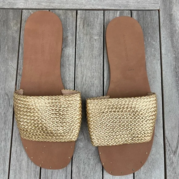 Banana Republic Shoes Banana Republic Woven Metallic Slide